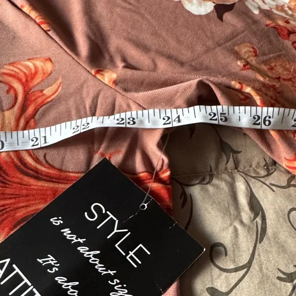 Attitudes by Renée Floral Baroque Print Tunic Top – Size XL - Picture 4 of 6